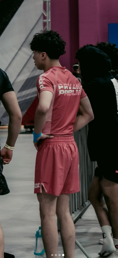 LIMITED EDITION - PINKY CHOKE PERUVIAN PROBLEM SHORT SLEEVE RASH GUARD