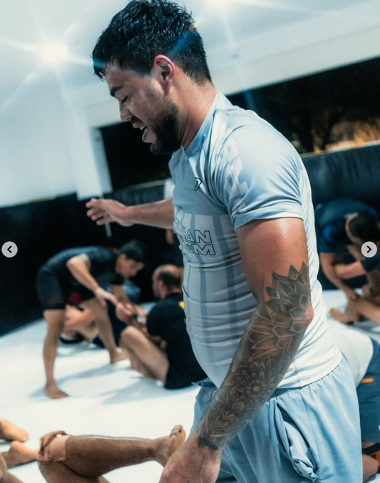 LIMITED EDITION - WHITE RANK PERUVIAN PROBLEM RASH GUARD